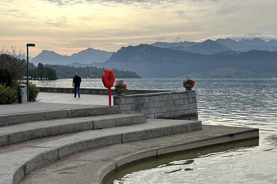 Für Luzerner Verhältnisse fast schon revolutionär: der vor 50 Jahren aufgeschüttete Uferweg vor der Hausermatte.