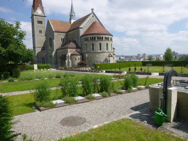 Friedhof Reussbühl aufgewertet