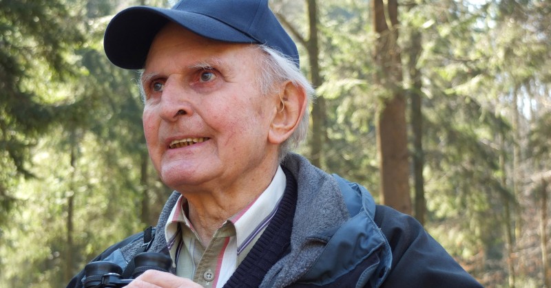 Heinrich Wicki: Mit 90 als Vogelbeobachter im Gütschwald unterwegs