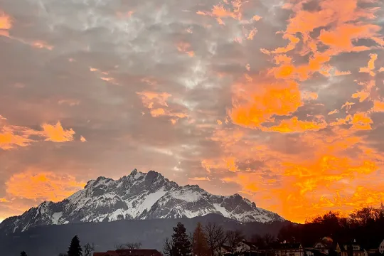 Pilatus_bas.jpg